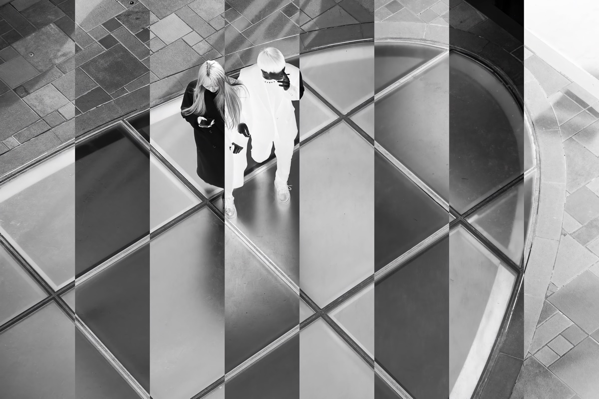 06. Mirrored Crossing by Igli Martini